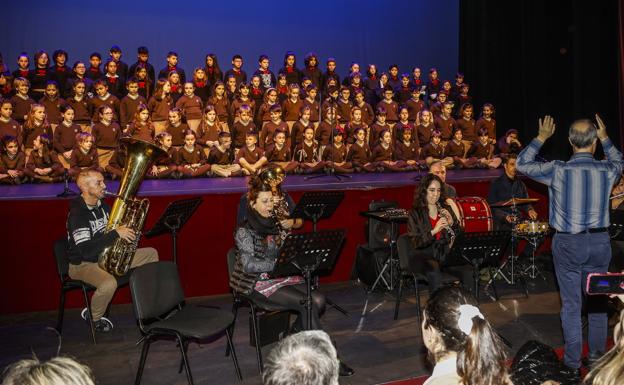 La Banda Municipal de Torrelavega llega al «límite» con sólo 15 músicos, la mitad de los necesarios