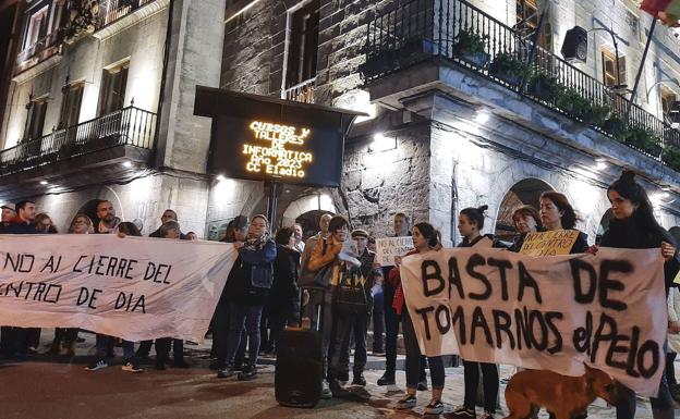 La empresa del Centro de Día de Castro ofrece al Icass una nueva prórroga