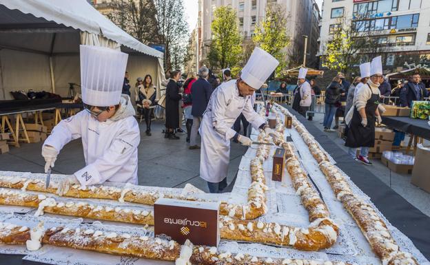 Los santanderinos se vuelcan con el roscón solidario a favor de la Asociación de la Cabalgata