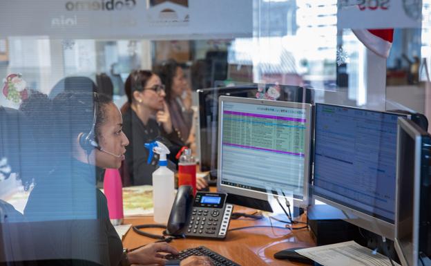 Los trabajadores se libran de comunicar su baja médica a la empresa desde abril