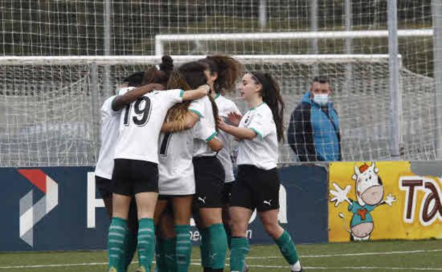 El Racing Féminas vence y convence ante el Torrelodones