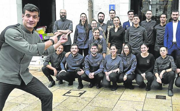 Comerse la historia de la humanidad paso a paso con el cántabro Miguel Cobo en Burgos