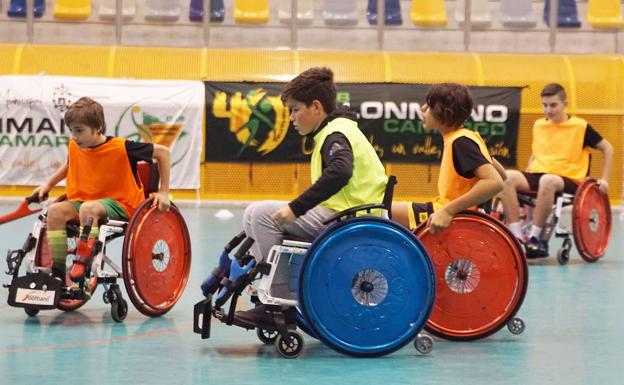 Cantabria destina 350.000 euros para competiciones de deporte adaptado y femenino que se celebren en la región