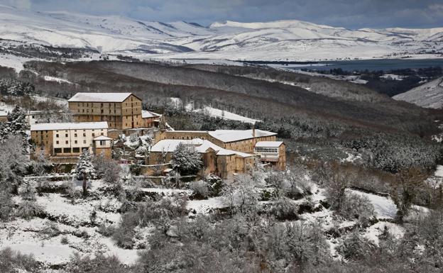 El Gobierno da un primer paso para recuperar el albergue de Montesclaros