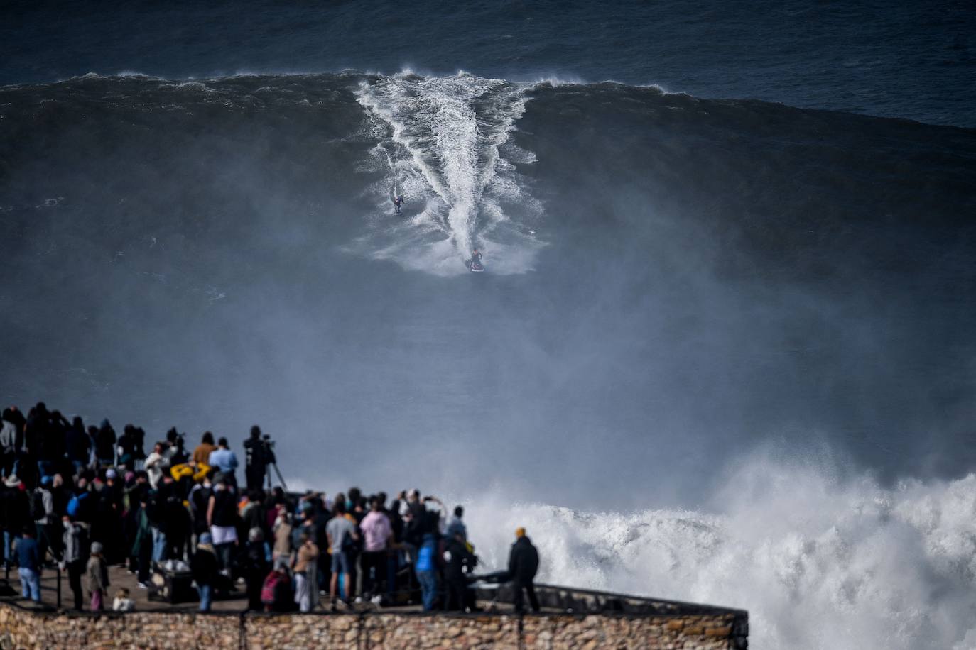 La ola asesina de Nazaré
