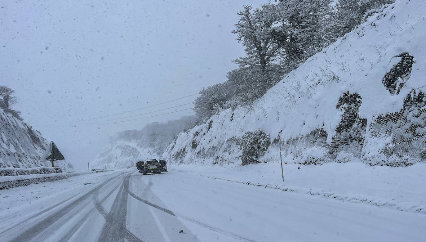 La nieve toma Cantabria