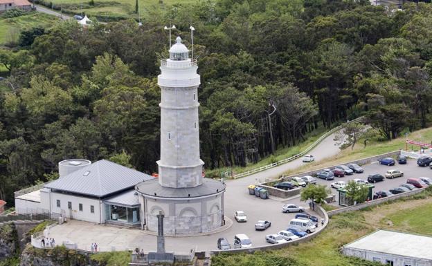 La puerta iluminada de Santander
