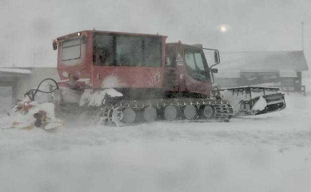 La estación de esquí de Alto Campoo abre nueve de sus pistas