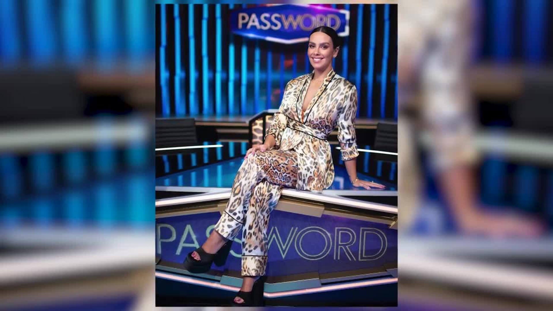Primeras imágenes de Cristina Pedroche como presentadora de 'Password'