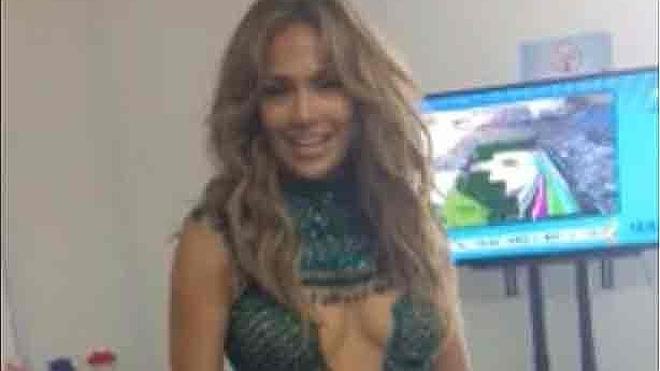 Jennifer Lopez revoluciona la red 'imitando' a Shakira