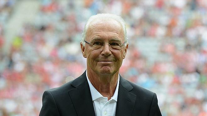 La FIFA levanta la suspensión a Beckenbauer