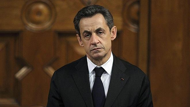 Sarkozy pasa a disposición judicial