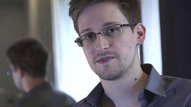 Snowden solicita la prórroga de su asilo en Rusia