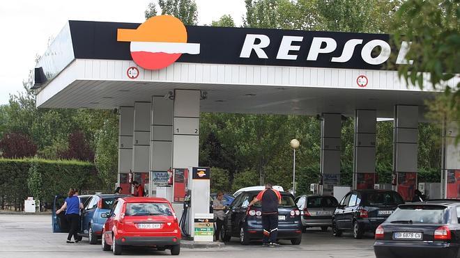 Competencia expedienta a las petroleras por hacer caso omiso de sus resoluciones