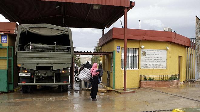 Un indocumentado subsahariano se acoge por primera vez en Ceuta al retorno voluntario