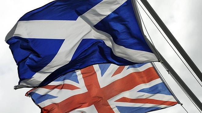 Si vence el 'sí', Escocia será independiente en marzo de 2016