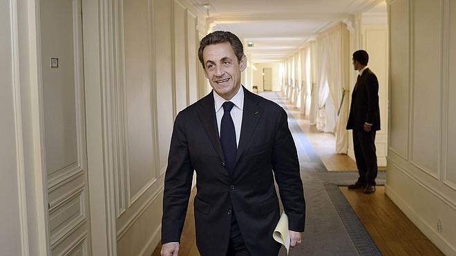 Sarkozy quiere cambiar el nombre y la organización de su partido