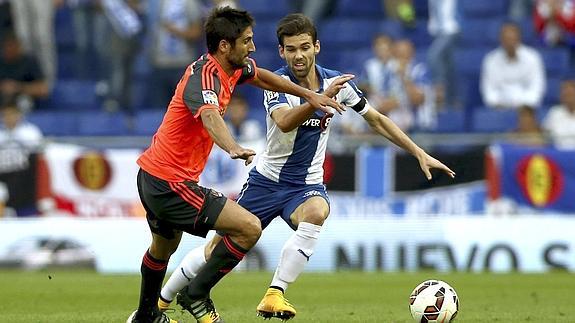 El Espanyol empuja a la Real al descenso