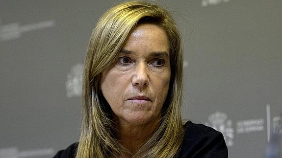 Ana Mato aseguró que el riesgo por ébola en España era «muy bajo»