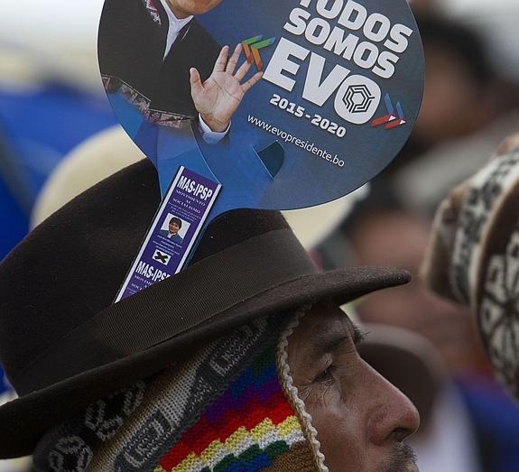 Evo Morales se trabaja una victoria a la medida