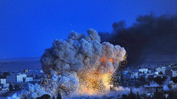 Los kurdos resisten en Kobani a la espera de refuerzos