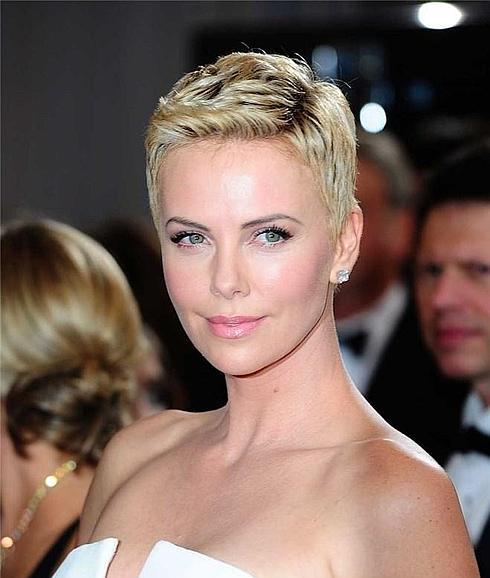 Charlize Theron: la mujer de oro