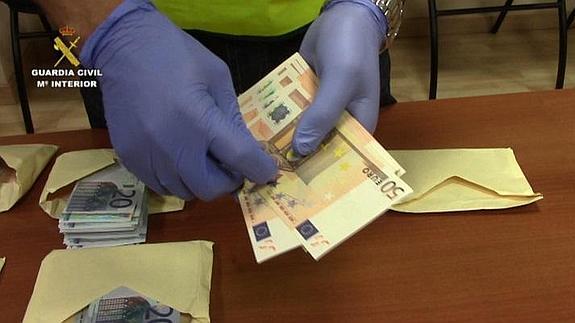 Desarticulada una red de falsificación de moneda que operaba en Sevilla y Cádiz