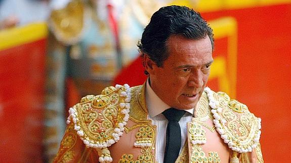 Fallece el torero José María Manzanares padre