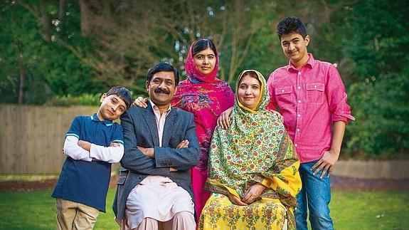 Malala, así vive la Nobel que va al instituto