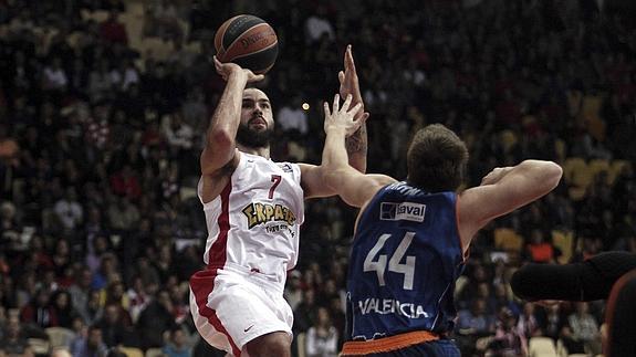 Spanoulis impide la victoria del Valencia en Grecia