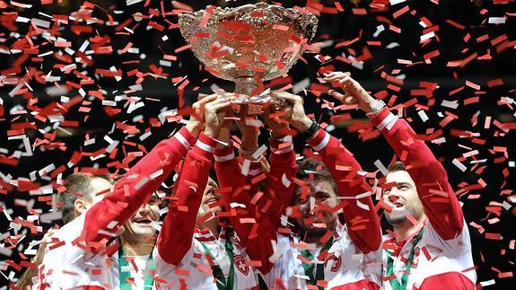 Federer conduce a Suiza a su primera Copa Davis