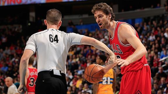 Butler y Pau Gasol no pudieron evitar la derrota de los Bulls