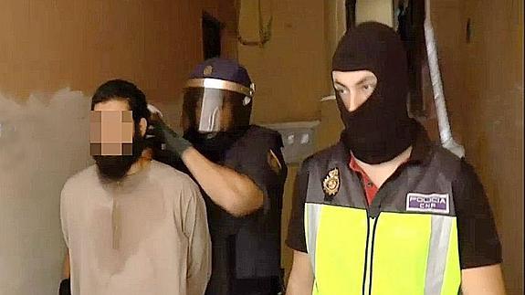 Defensa advierte de que la amenaza islamista en España es «muy seria»