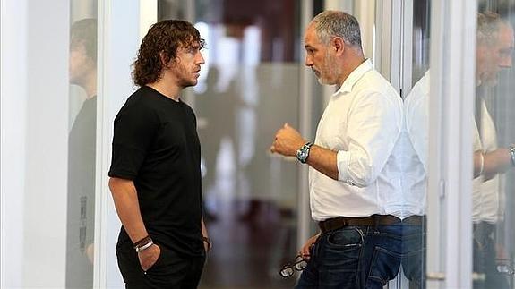 Zubi y Puyol, víctimas de una crisis que llega al vestuario