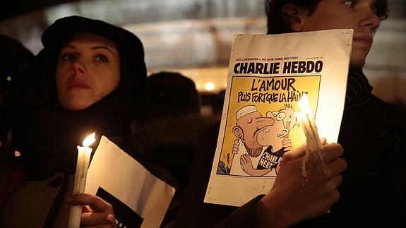 El gobierno francés ayudará con un millón de euros a 'Charlie Hebdo'