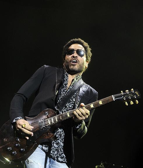 Lenny Kravitz acompañará a Katy Perry en el descanso de la Super Bowl