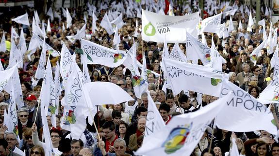 El Comité de Bioética pide que los médicos no presionen a los padres para abortar en caso de alteraciones genéticas