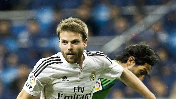 Illarramendi, ante un posible traspaso al Athletic: «Estoy muy a gusto en el Madrid»