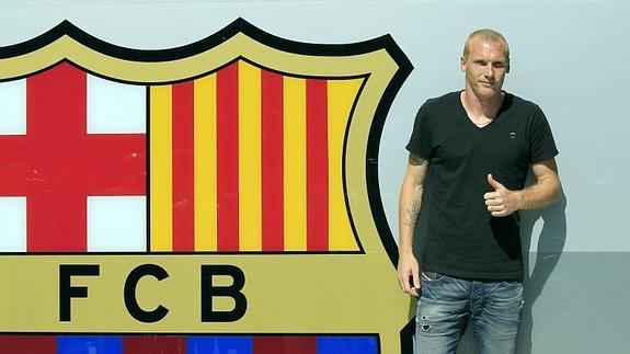 Mathieu: «A Messi se le cruzaron los cables con Luis Enrique»
