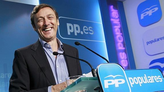 Hernando dice que Bárcenas «está en un delirio personal y le ha afectado mucho la cárcel»