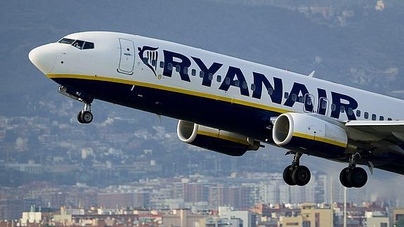 Facua le gana la batalla judicial a Ryanair