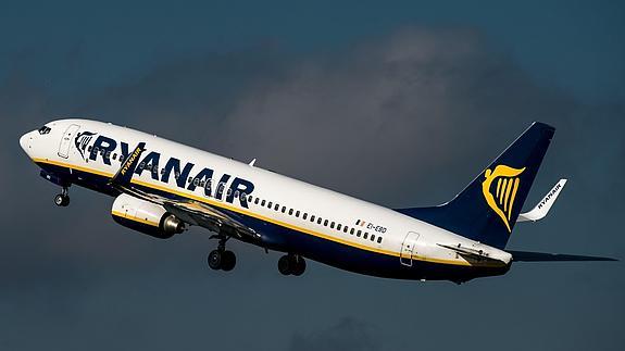 Ryanair eleva un 30% sus pasajeros en enero, hasta casi seis millones