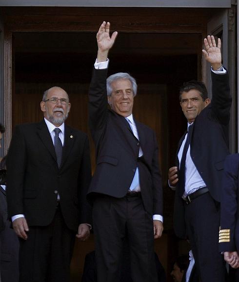 Tabaré Vázquez toma el mando de Uruguay