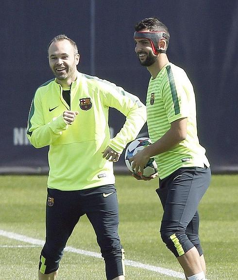 Iniesta: «Tenemos que tener una concentración del 200% en todos los niveles »