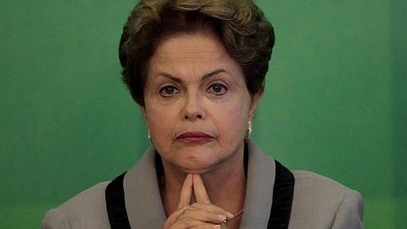 El partido de Rousseff mantiene a su tesorero, imputado por el caso Petrobras