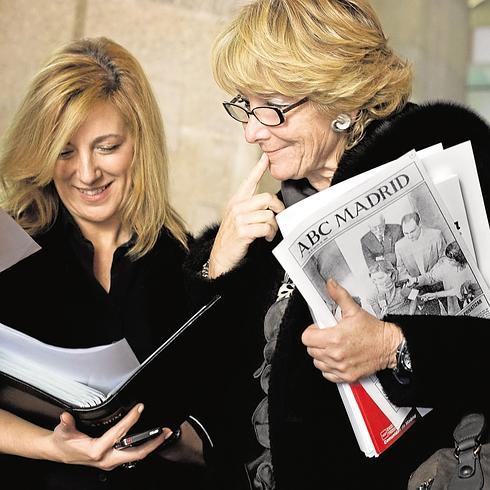 La jefa de prensa de la Comunidad de Madrid defiende los contratos con un imputado en la Púnica