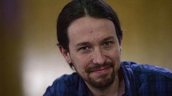 Pablo Iglesias pregunta si Facebook incumple la normativa europea de protección de datos