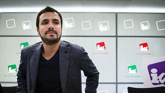 Garzón, sobre Podemos: «No es mi enemigo, es mi competidor electoral»