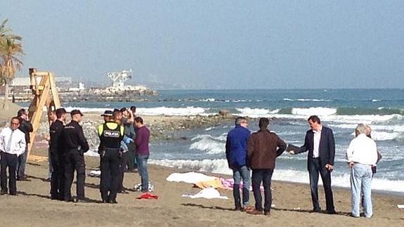 Mueren ahogados un profesor y dos estudiantes turcos en una playa de Marbella