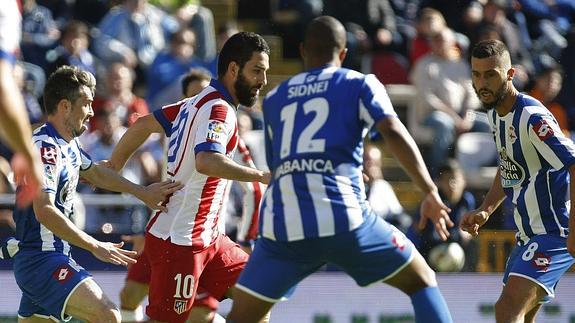 La LFP denuncia cánticos de Riazor Blues a Competición